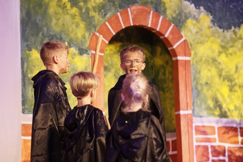 theater_entfinsMarchenland-117