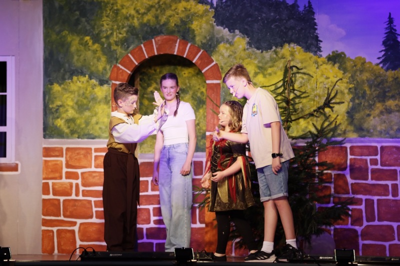 theater_entfinsMarchenland-53